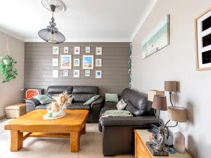 Maison 142 m² - 7 pièces – Terrain 3 554 m² – Niherne (11)