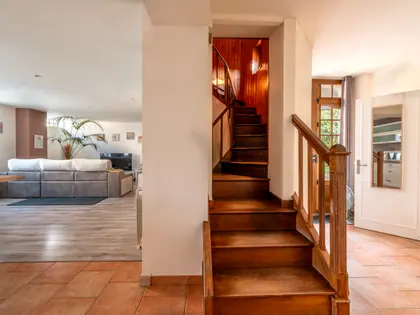 Maison de ville121 m² – 3 chambres – cour intérieure – grenier aménageable – Buzançais (24)