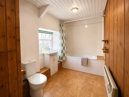 Charming Cottage in the heart of St Davids  (9)