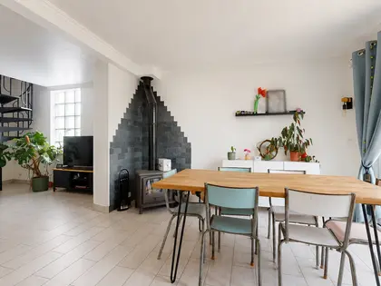 Maison individuelle rénovée – 3 chambres – Jardin, terrasse & stationnements – Houilles Main de Fer (14)