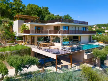 À 10 min de Mandelieu – Villa d'architecte dans domaine fermé (21)