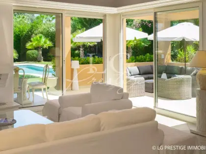 Maison de plain pied avec piscine (8)