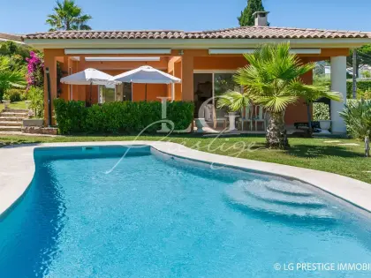 Maison de plain pied avec piscine (11)