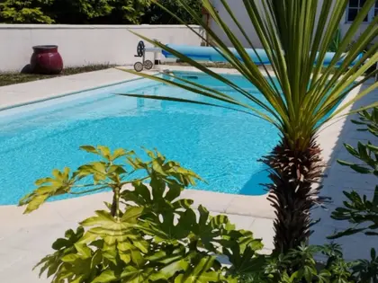 Superbe vue, extraordinaire pour cette maison de village rénovée 154 m².  (2)