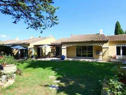 PROPRIETE D EXCEPTION  3 MAISONS SUR 27 272 M2 (9)