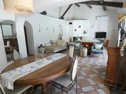 PROPRIETE D EXCEPTION  3 MAISONS SUR 27 272 M2 (13)