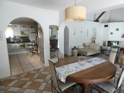 PROPRIETE D EXCEPTION  3 MAISONS SUR 27 272 M2 (15)