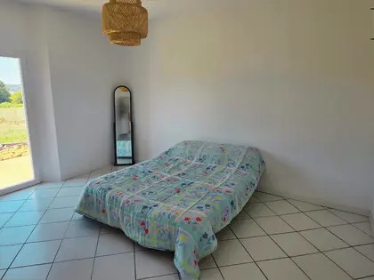 Maison plain-pied — 194m² (1)