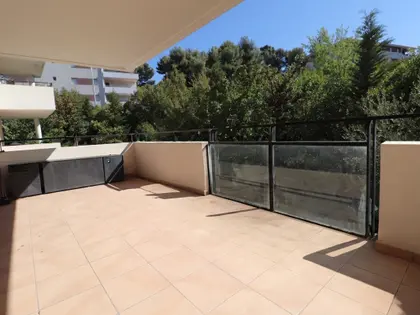 appartement  exposé sud avec terrasse et box (6)