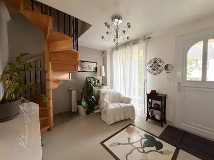 Très belle maison familiale à Melun (27)