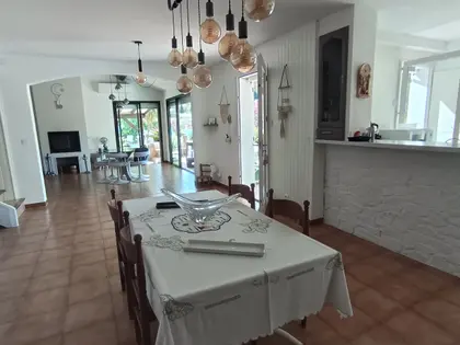 Belle maison 210 M2 habitables (2)