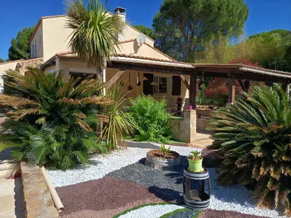 Belle maison 210 M2 habitables (3)