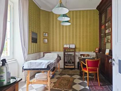 Maison 16 pièces - 484 m² - Andancette (49)