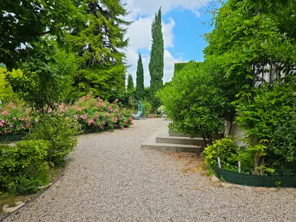 Maison 16 pièces - 484 m² - Andancette (16)
