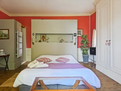 Maison 16 pièces - 484 m² - Andancette (37)