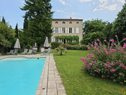 Maison 16 pièces - 484 m² - Andancette (21)