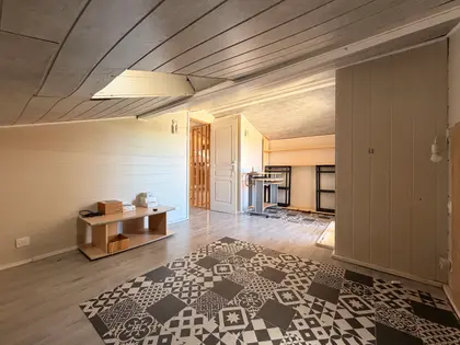 Maison familiale à vendre à Saint-Jean-d’Illac – vie de plain-pied et terrain arboré de 1 002 m² (13)