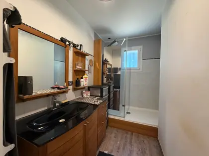 Maison familiale à vendre à Saint-Jean-d’Illac – vie de plain-pied et terrain arboré de 1 002 m² (3)