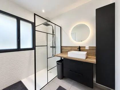 Maison de plain-pied rénovée à Lanton – 171 m² deux espaces de vie et terrain de 792 m² (7)