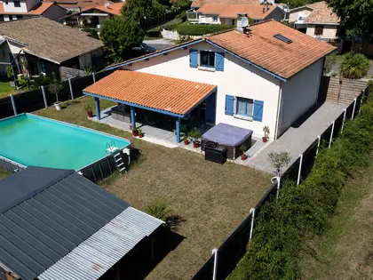 Maison à vendre à Lanton Cassy – Piscine et grande terrasse couverte (20)