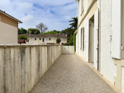 Maison de caractère à vendre à Biganos centre – 223 m² à réinventer (24)