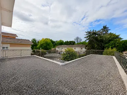 Maison de caractère à vendre à Biganos centre – 223 m² à réinventer (23)