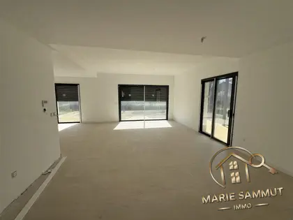 Lattes villa neuve 4 chambres + piscine (2)