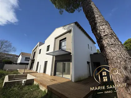 Lattes villa neuve 4 chambres + piscine (10)