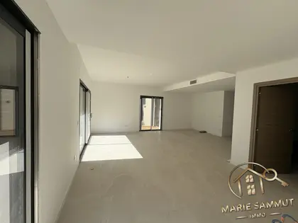 Lattes villa neuve 4 chambres + piscine (1)