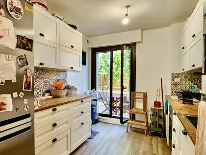 F4 rénové avec double jardin + 2 places parking (5)