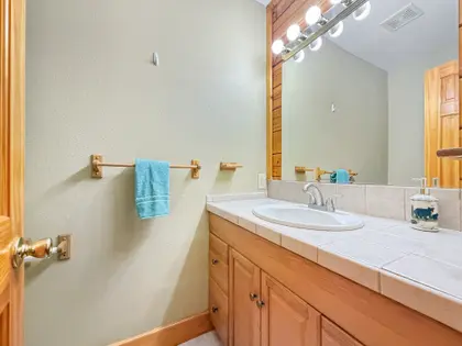 RARE 7.33-ACRE FOSCOE RETREAT (23)