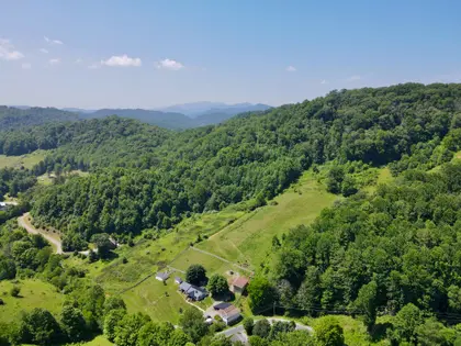 Honeycreek Highlands | 22-Acre Farm Estate Near Boone, NC (50)