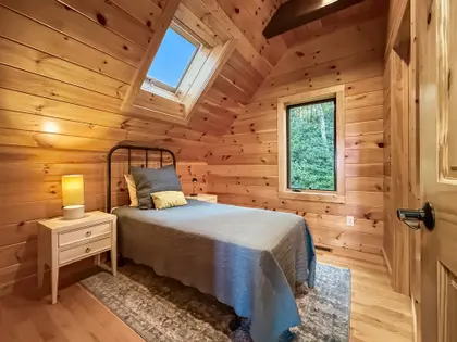 Custom Mountain Home Near the Blue Ridge Parkway (26)
