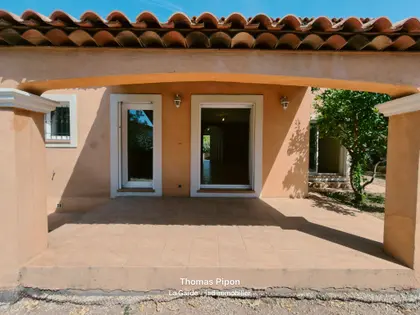 Jolie maison avec jardin (3)