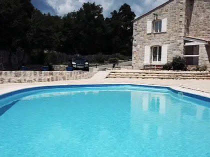 DOMAINE  (15)