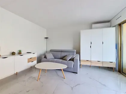 Location studio avec garage (6)