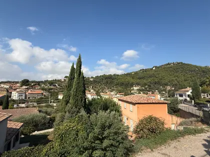Villa provençale aux prestations contemporaines   (21)