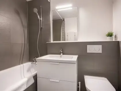 Studio entièrement équipé aux Paquis (8)