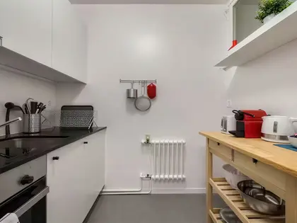 Studio entièrement équipé aux Paquis (6)
