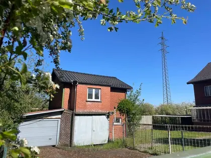 Belle villa 4 façades haut potentiel  (24)