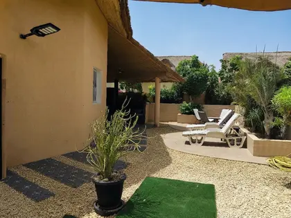 SUPERBE VILLA RENOVEE AVEC JACUZZI SITUEE DANS UNE RESIDENCE A PIEDS DE LA PLAGE - SALY CENTRE (1)