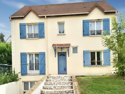 Fonds de commerce bar-restaurant avec licence IV à Yerres (13)