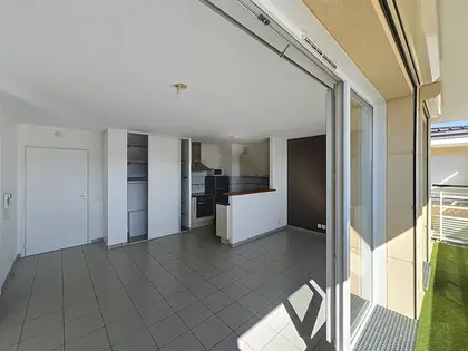 2 pièces de 44 m², dernier étage, balcon et parking (2)