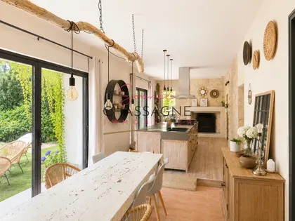 A 15 min de St Emilion, maison en pierre de 260 m² avec 5 chambres (11)