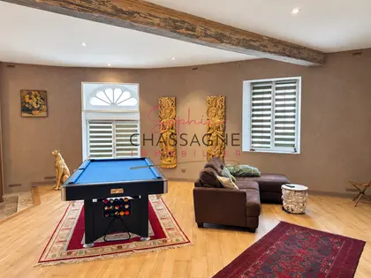 Maison en pierre d'environ 292 m², à 5 minutes de Branne (8)