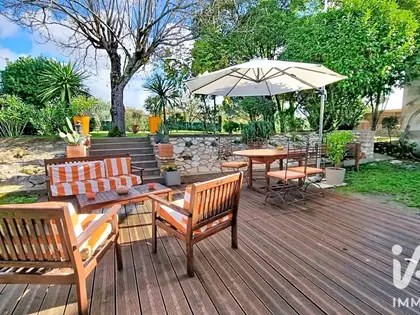 Domaine en pierre 5 appartements indépendants  (19)