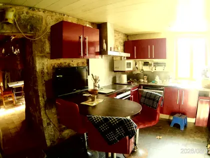 LES VIGNES – MAISON DE CARACTÈRE AVEC TERRASSE PANORAMIQUE ET TERRAINS EN BORD DE RIVIÈRE (5)