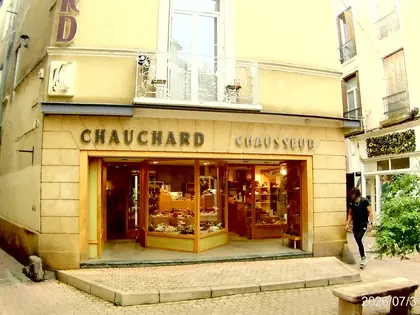 A Vendre Fond de Commerce emplacement N°1 MILLAU 12100 (1)