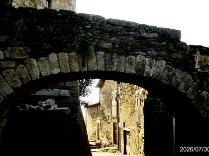 Maison de caractère du XVIIᵉ siècle à restaurer – Au cœur de Castelnau-Pégayrols (2)