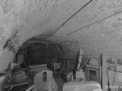 Maison de caractère à rénover (13)